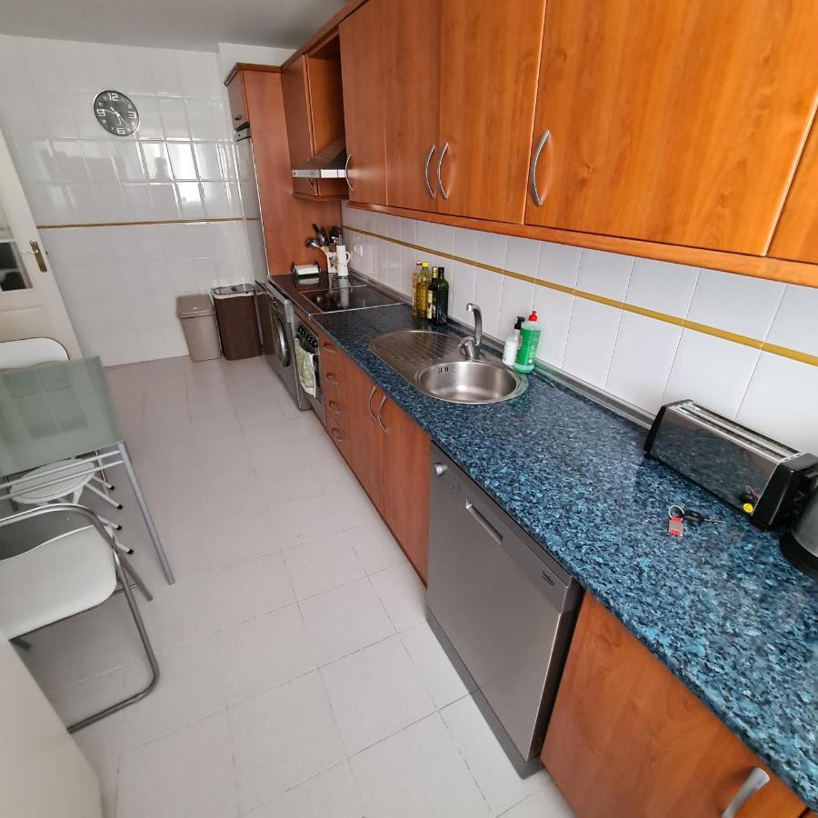 3 Bedrooms With Pool & Parking, Close To Sea And Gibraltar Manilva Eksteriør bilde