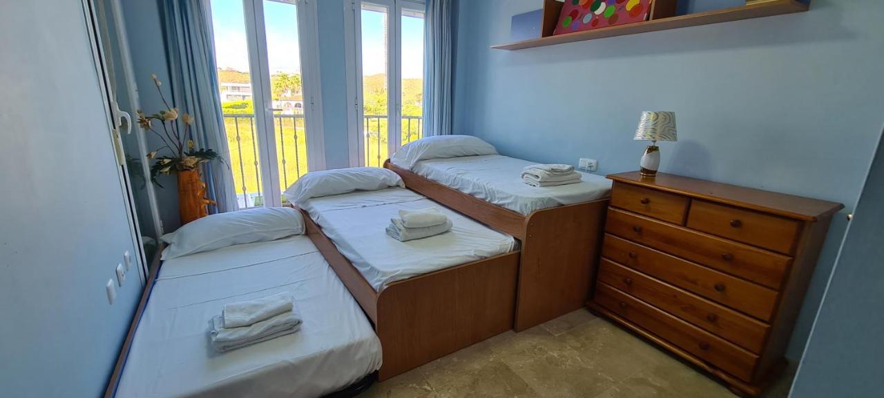 3 Bedrooms With Pool & Parking, Close To Sea And Gibraltar Manilva Eksteriør bilde