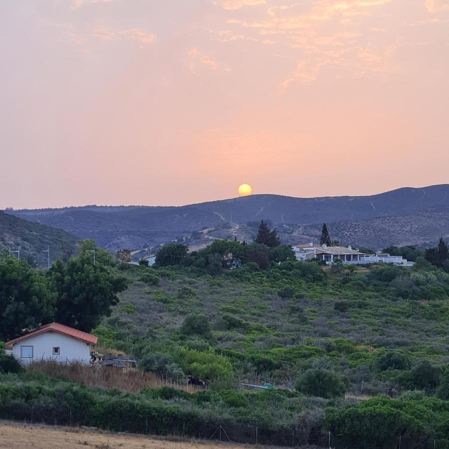 3 Bedrooms With Pool & Parking, Close To Sea And Gibraltar Manilva Eksteriør bilde